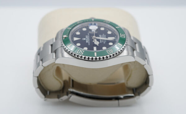 Rolex 126610LV SUBMARINER 41 GREEN MK1 BEZEL STARBUCKS 2022 WARRANTY FULL SET - Image 4