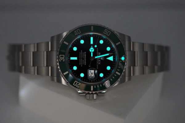 Rolex 126610LV SUBMARINER 41 GREEN MK1 BEZEL STARBUCKS 2022 WARRANTY FULL SET - Image 11