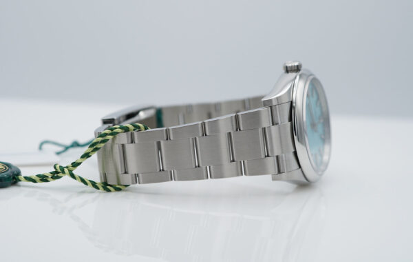 BRAND NEW Rolex 126000 OYSTER PERPETUAL 36 TURQUOISE BLUE DIAL 2024 COMPLETE SET - Image 6