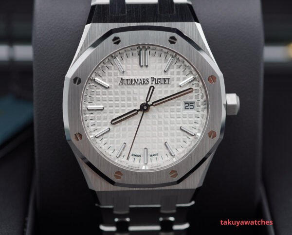 BRAND NEW Audemars PIGUET ROYAL OAK 77450ST WHITE DIAL 34MM 2024 COMPLETE SET