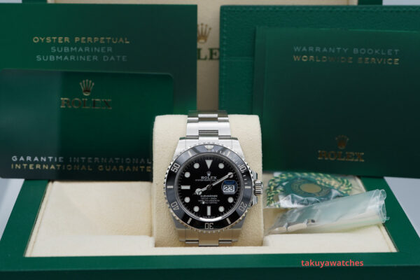 Rolex 126610LN SUBMARINER DATE 41 NEW MODEL 2022 WARRANTY COMPLETE SET - Image 2