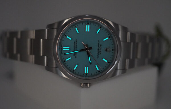 BRAND NEW Rolex 126000 OYSTER PERPETUAL 36 TURQUOISE BLUE DIAL 2024 COMPLETE SET - Image 11