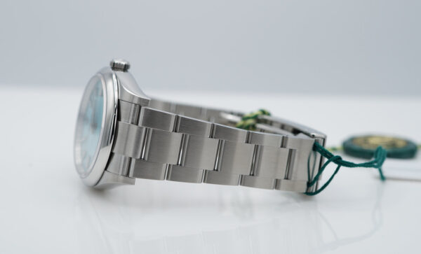 BRAND NEW Rolex 126000 OYSTER PERPETUAL 36 TURQUOISE BLUE DIAL 2024 COMPLETE SET - Image 5