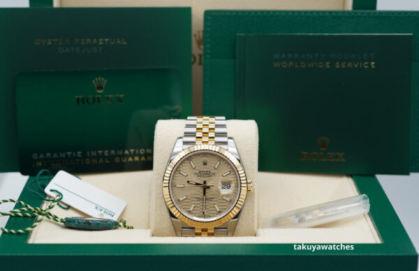 Rolex 126333 DATEJUST 41 GOLD STEEL CHAMPAGNE MOTIF DIAL JUBILEE 2023 FULL SET - Image 2