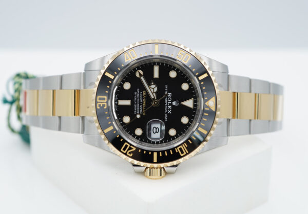 NEW Rolex 126603 SEA-DWELLER 18K YELLOW GOLD STEEL 43MM 2021 WARRANTY FULL SET - Image 9