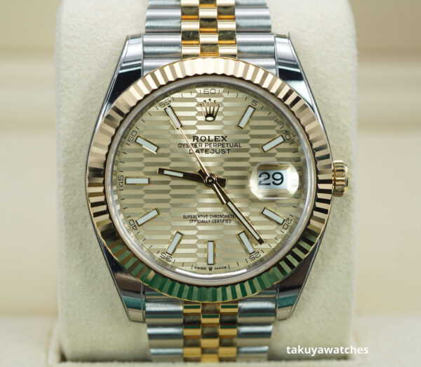 Rolex 126333 DATEJUST 41 GOLD STEEL CHAMPAGNE MOTIF DIAL JUBILEE 2023 FULL SET