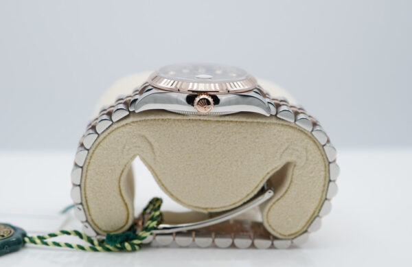 BRAND NEW Rolex 278271 DATEJUST 31 ROSE GOLD STEEL CHOCOLATE DIAMONDS DIAL FULL SET - Image 3