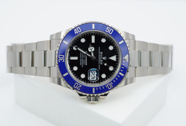 Rolex 126619LB SUBMARINER 41 WHITE GOLD BLUE BEZEL 2023 WARRANTY COMPLETE SET - Image 9