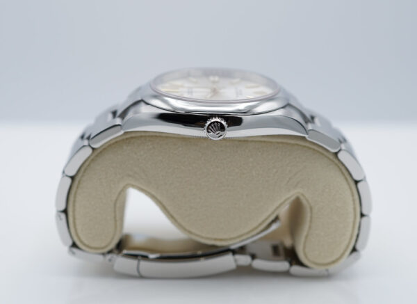 Rolex 124300 OYSTER PERPETUAL 41 SILVER DIAL 2021 WARRANTY COMPLETE SET - Image 3