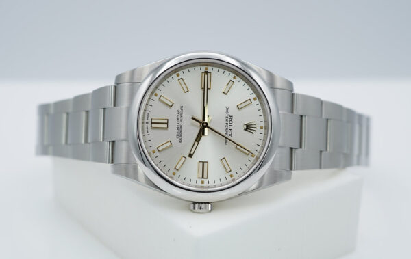 Rolex 124300 OYSTER PERPETUAL 41 SILVER DIAL 2021 WARRANTY COMPLETE SET - Image 9