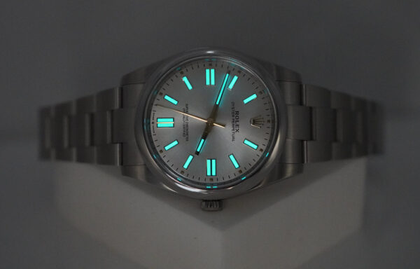 Rolex 124300 OYSTER PERPETUAL 41 SILVER DIAL 2021 WARRANTY COMPLETE SET - Image 11