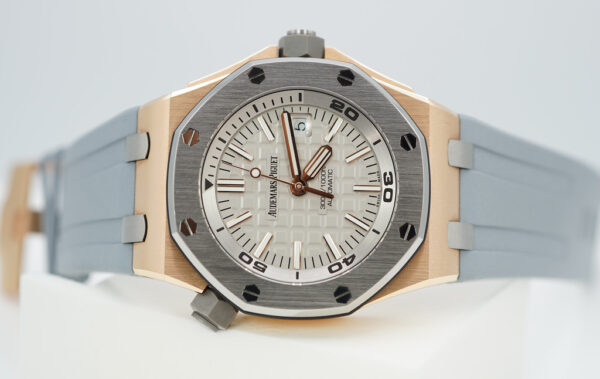 Audemars PIGUET ROYAL OAK OFFSHORE DIVER ROSE GOLD JAPAN LIMITED 500 FULL SET - Image 10
