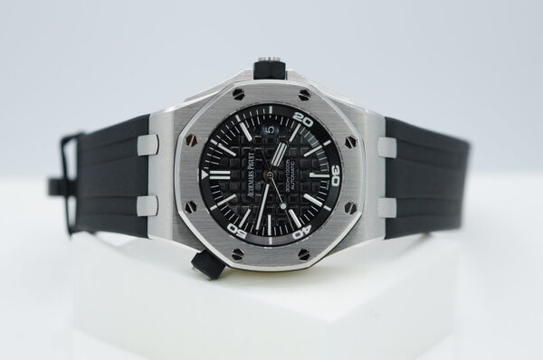 Audemars PIGUET ROYAL OAK OFFSHORE DIVER 15703ST AP SERVICED 2022 FULL SET - Image 9