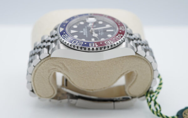 BRAND NEW Rolex 126710BLRO PEPSI GMT MASTER II RED BLUE BEZEL JUBILEE 2024 FULL SET - Image 4