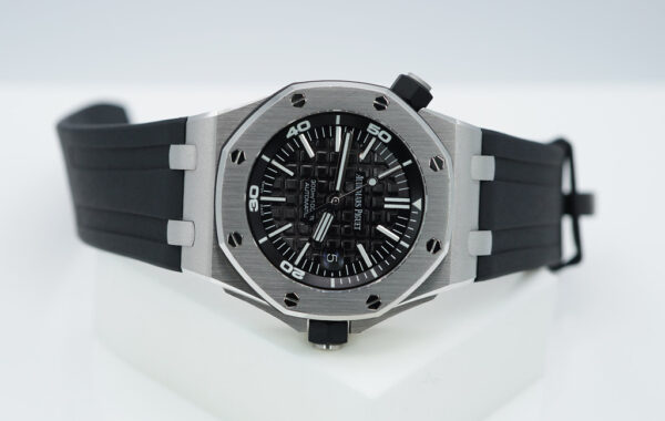 Audemars PIGUET ROYAL OAK OFFSHORE DIVER 15703ST AP SERVICED 2022 FULL SET - Image 8