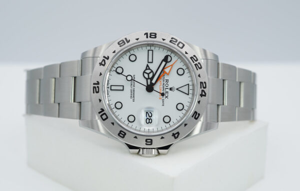 Rolex 226570 EXPLORER 2 POLAR WHITE DIAL NEW MODEL 2021 WARRANTY COMPLETE SET - Image 9
