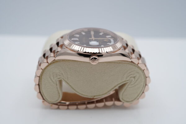 Rolex 228235 DAY DATE 40 ROSE GOLD CHOCOLATE BAGUETTE DIAMOND DIAL 2023 FULL SET - Image 3