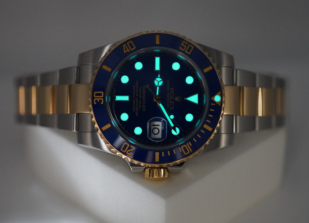 Rolex 116613LB SUBMARINER 2 TONE SMURF FLAT BLUE DIAL COMPLETE SET