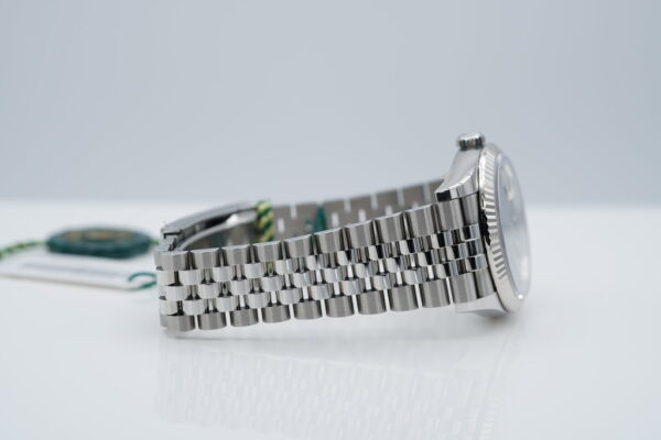 BRAND NEW Rolex 126234 DATEJUST 36 FLUTED BEZEL MINT GREEN DIAL JUBILEE 2024 FULL SET - Image 5