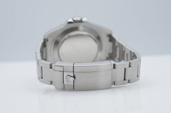 Rolex 216570 EXPLORER 2 WHITE POLAR DIAL 42MM 2017 COMPLETE SET - Image 7