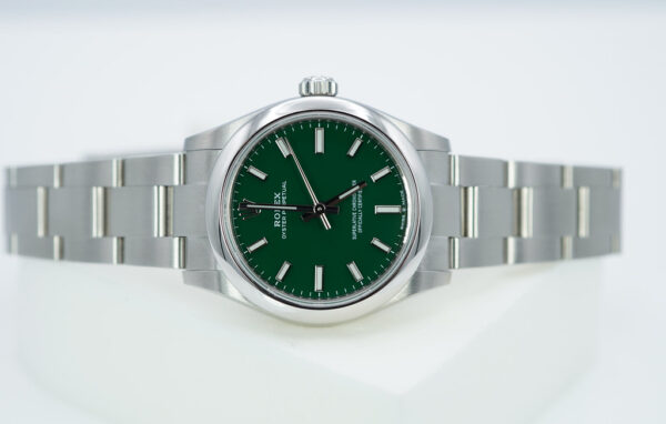 Rolex 277200 OYSTER PERPETUAL 31MM GREEN DIAL 2021 WARRANTY FULL SET - Image 9