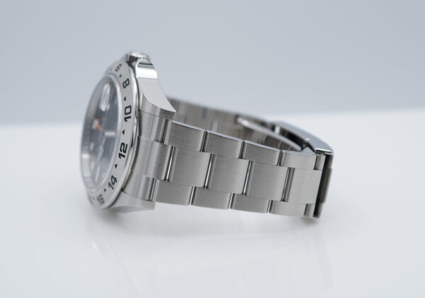 Rolex 226570 EXPLORER II BLACK DIAL NEW MODEL 2021 WARRANTY COMPLETE SET - Image 5