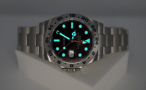 Rolex 226570 EXPLORER II BLACK DIAL NEW MODEL 2021 WARRANTY COMPLETE SET - Image 11