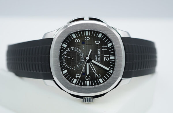 Patek PHILIPPE 5164A AQUANAUT TRAVEL TIME STAINLESS STEEL 2021 FULL SET - Image 10