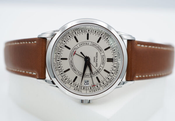 Patek PHILIPPE 5212A STAINLESS STEEL CALATRAVA WEEKLY CALENDAR 2021 COMPLETE SET - Image 9