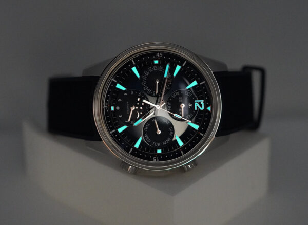 BRAND NEW Jaeger-LeCoultre POLARIS PERPETUAL CALENDAR BLUE DIAL 2024 COMPLETE SET - Image 12