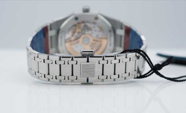 BRAND NEW Audemars PIGUET ROYAL OAK JUMBO 16202ST BLUE DIAL 2024 COMPLETE SET - Image 7