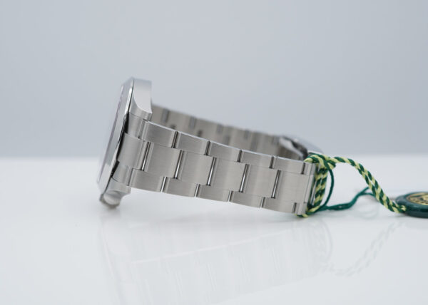 BRAND NEW Rolex 126900 AIR KING 40MM NEW MODEL 2024 WARRANTY COMPLETE SET - Image 5
