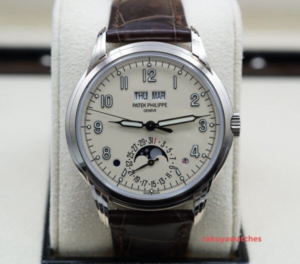 Patek PHILIPPE 5320G PERPETUAL CALENDAR WHITE GOLD CREAM DIAL 2021 FULL SET