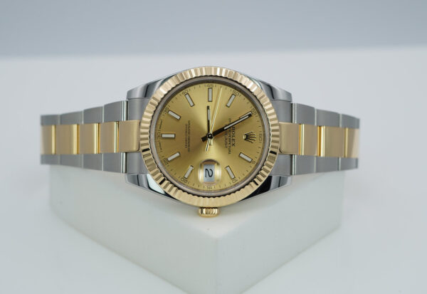 Rolex 126333 DATEJUST 41 GOLD STEEL CHAMPAGNE DIAL OYSTER BAND FULL SET - Image 9