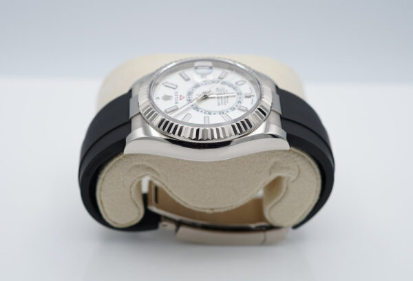 Rolex 336239 SKY-DWELLER 18K WHITE GOLD INTENSE WHITE DIAL OYSTERFLEX 2023 FULL SET - Image 4