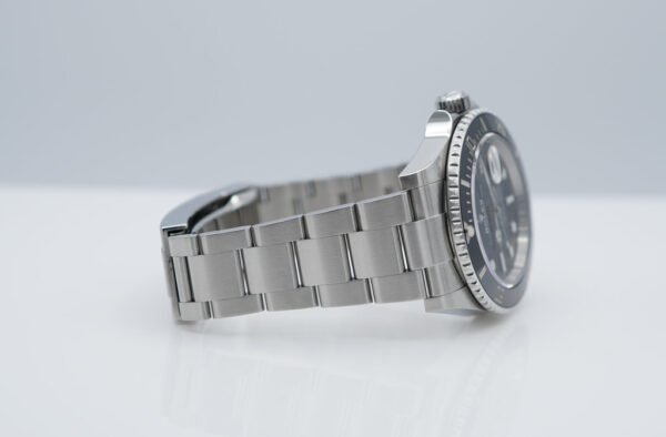 Rolex 126610LN SUBMARINER DATE 41 NEW MODEL 2022 WARRANTY COMPLETE SET - Image 6