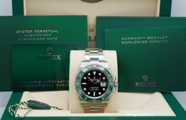 Rolex 126610LV SUBMARINER 41 GREEN MK1 BEZEL STARBUCKS 2022 WARRANTY FULL SET - Image 2