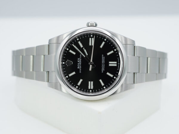 Rolex 124300 OYSTER PERPETUAL 41 BLACK DIAL 2024 WARRANTY COMPLETE SET - Image 10