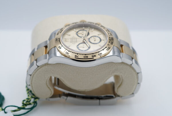 BRAND NEW Rolex 126503 DAYTONA TWO TONE GOLD STEEL CHAMPAGNE DIAL NEW MODEL FULL SET - Image 4