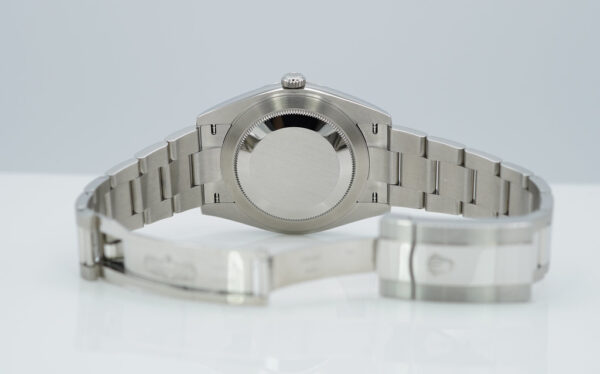 Rolex 126334 DATEJUST 41 FLUTED BEZEL BLUE STICK DIAL OYSTER 2024 COMPLETE SET - Image 8