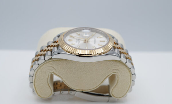 Rolex 126333 DATEJUST 41 YELLOW GOLD STEEL SILVER DIAL JUBILEE 2022 WARRANTY - Image 4