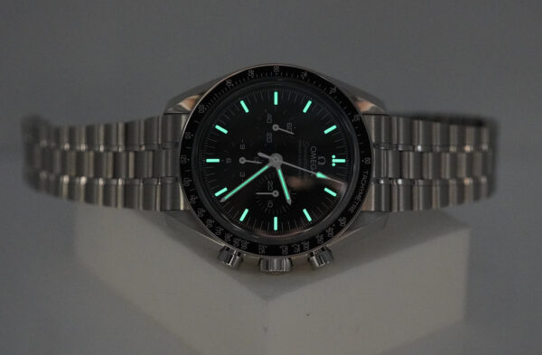 Omega SPEEDMASTER PROFESSIONAL MOONWATCH 3861 SAPPHIRE 2023 WARRANTY FULL SET - Image 11