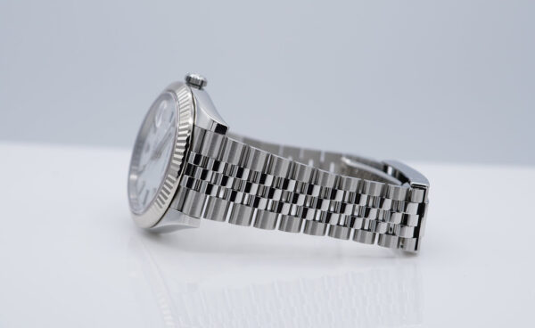 Rolex 126334 DATEJUST 41 FLUTED BEZEL WHITE STICK DIAL JUBILEE BAND FULL SET - Image 5