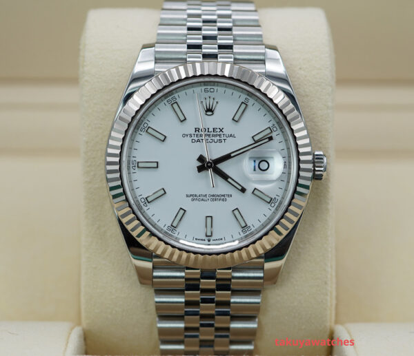 Rolex 126334 DATEJUST 41 FLUTED BEZEL WHITE STICK DIAL JUBILEE BAND FULL SET