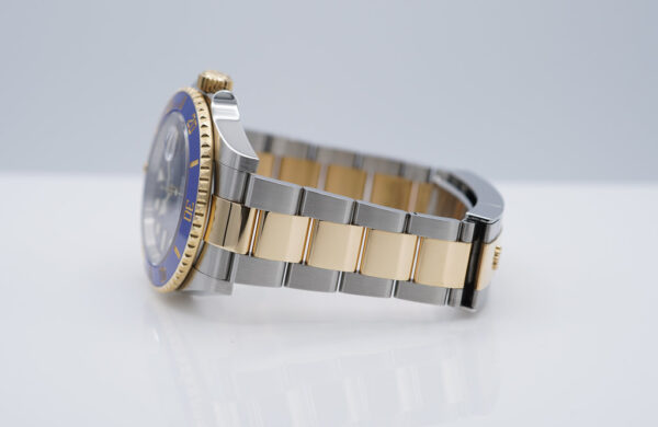 Rolex 126613LB SUBMARINER BLUESY 18K YELLOW GOLD STEEL BLUE DIAL 2022 FULL SET - Image 5