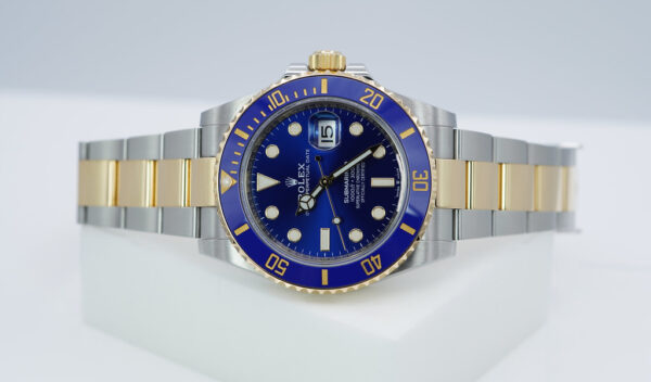 Rolex 126613LB SUBMARINER BLUESY 18K YELLOW GOLD STEEL BLUE DIAL 2022 FULL SET - Image 10