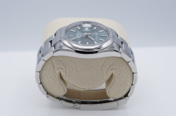 Rolex 126200 DATEJUST 36 MINT GREEN DIAL OYSTER BAND 2020 WARRANTY FULL SET - Image 4