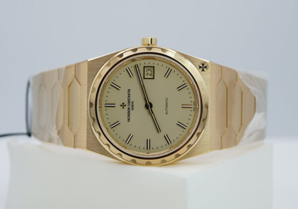 BRAND NEW Vacheron CONSTANTIN 222 HISTORIQUES YELLOW GOLD 4200H 2024 FULL SET - Image 10