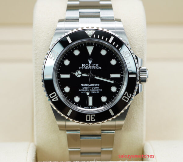 Rolex 124060 SUBMARINER NO DATE 41MM 2020 WARRANTY COMPLETE SET