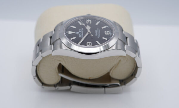 Rolex 214270 EXPLORER STAINLESS STEEL FULL LUME DIAL 39MM 2018 FULL SET - Image 4